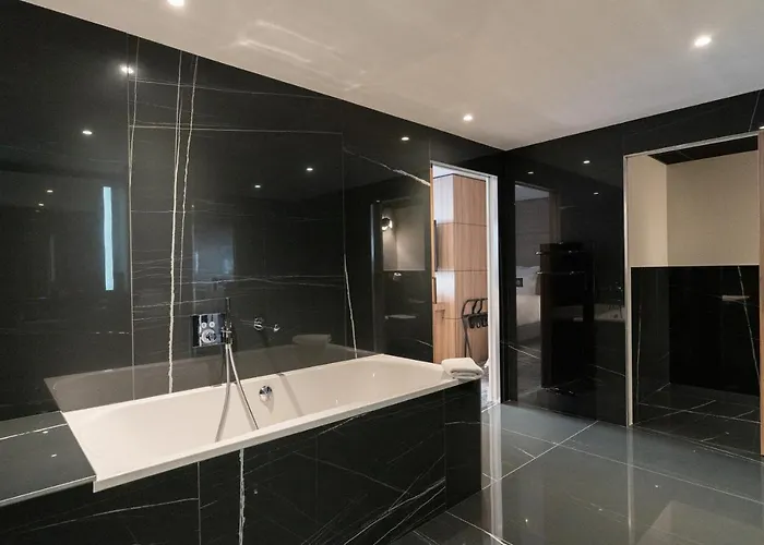 Hotel Les Tresorieres Tours