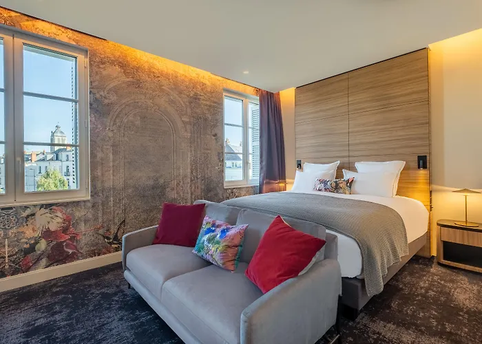 Les Tresorieres 5* Tours